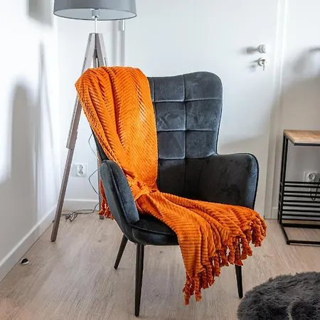 Hanza Tower Luxury דירה *